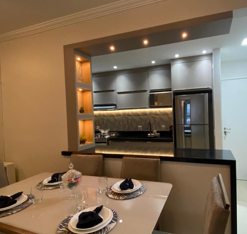 Apartment Em Com Varanda Gourmet